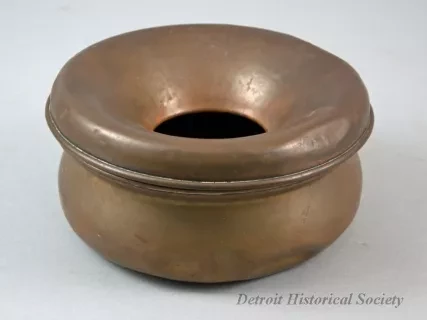Spittoon
