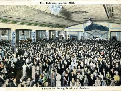 Postcard - Pier Ballroom, Detroit, Mich.