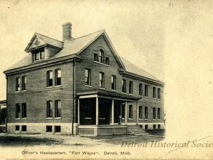Postcard - Officer's Headquarters, Fort Wayne, Detroit, Mich.