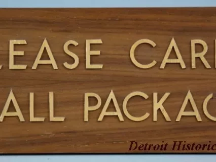 Sign, Informational