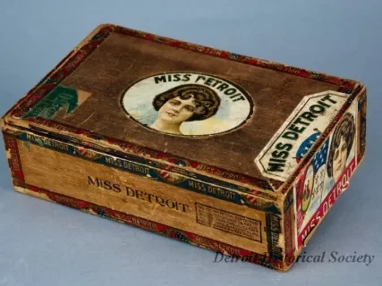 Box, Cigar