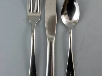 Set, Tableware