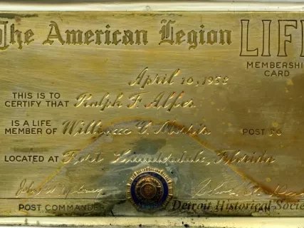 Card, Membership