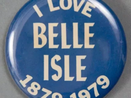 Button, Souvenir