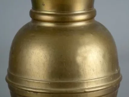 Spittoon