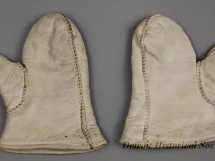 Mitten