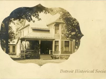 Postcard, Picture