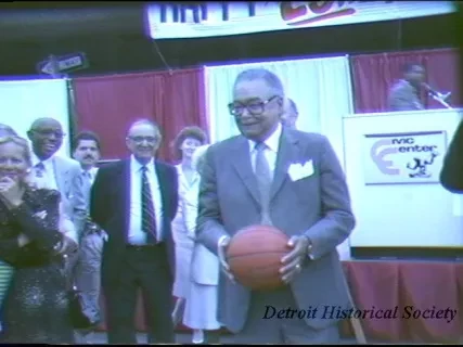 U-Matic - Cobo Hall Expansion, 08/19/1985
Cobo Hall's 25th Anniversary
Balloon Release
Mayor's Speech
McDonald's Sports Promotional Speech