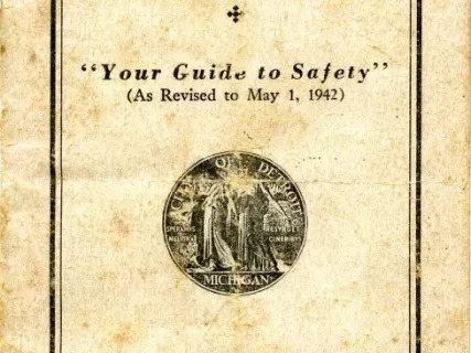 Booklet - A Digest of Detroit Traffic Regulations