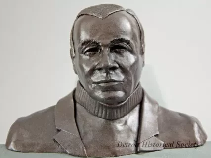 Bust