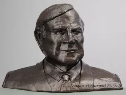 Bust