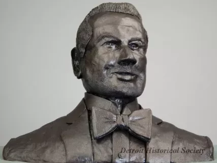 Bust