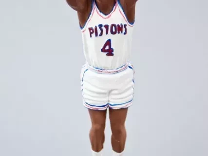 Statue
