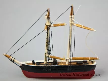 Model - USS TIGRESS