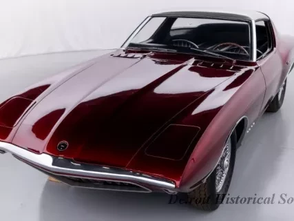 Automobile - 1963 Ford Cougar II prototype
