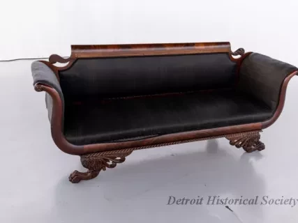 Sofa - Dhs_1940_017_004a_arceye_user_001