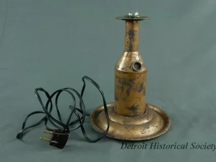 Lamp, Oil