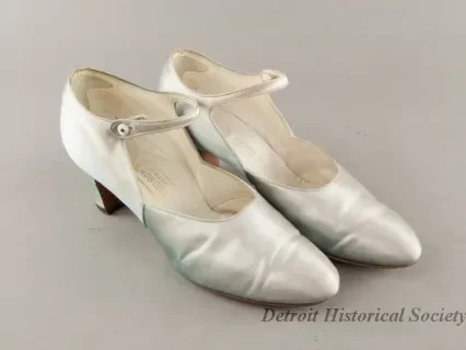 Shoe - Dhs_1959_214_003_sf_01