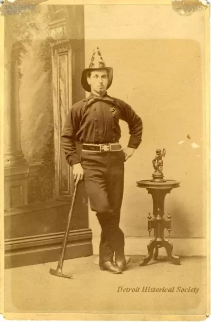 Photograph, Cabinet