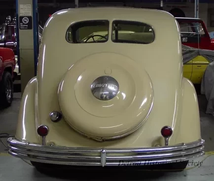 Automobile - 1934 Chrysler Airflow 4-Door Sedan