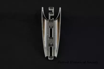 Emblem, Automotive