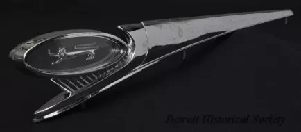 Emblem, Automotive