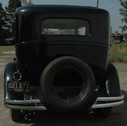 Automobile