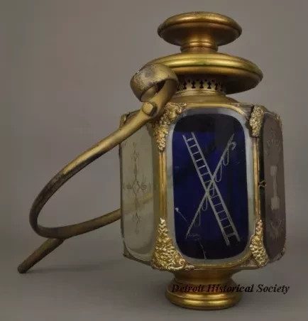 Lamp, Oil