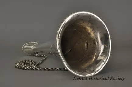 Trumpet, Speaking