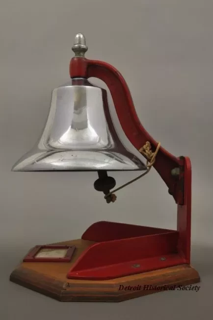 Bell, Ship's