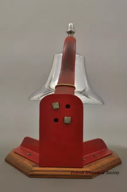 Bell, Ship's