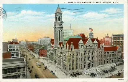 Postcard - Post Office and Fort Street, Detroit, Mich.