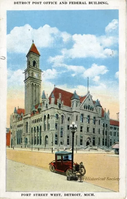 Postcard - Detroit Post Office and Federal Building, Fort Street West, Detroit, Mich.