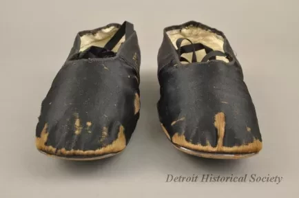 Shoe - Front