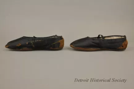 Shoe - Side