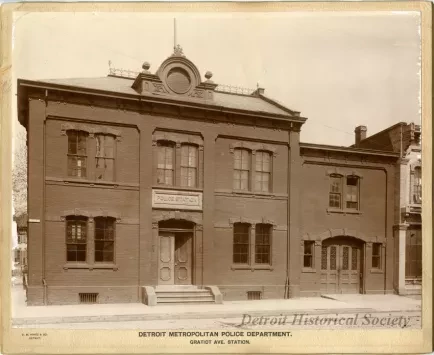 Print, Photographic - Detroit Metropolitan Police Department, Gratiot Ave. Station