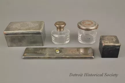 Writing set