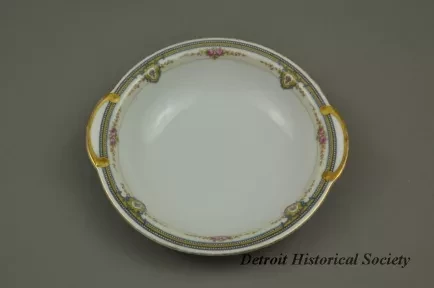 Bowl