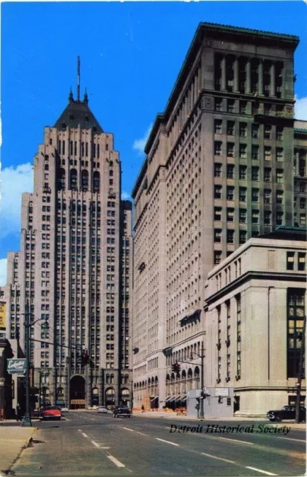 Postcard - Fisher Building, Detroit, Mich. - Fisher Building and General Motors Bldg.