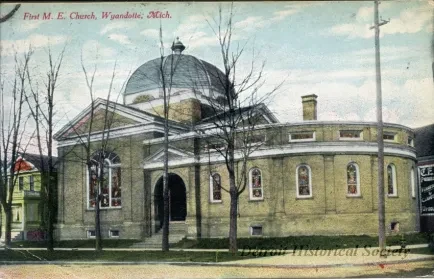 Postcard - First M.E. Church, Wyandotte, Mich.