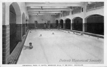 Postcard - Swimming Pool - Hotel Webster Hall - Detroit, Michigan