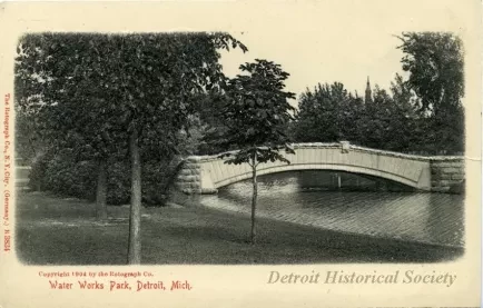 Postcard - Water Works Park, Detroit, Mich.