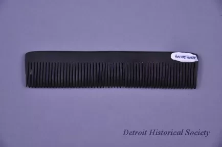 Comb