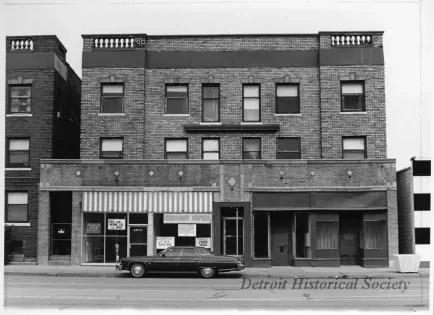 Print, Photographic - Storefront, Woodward Ave. #5744