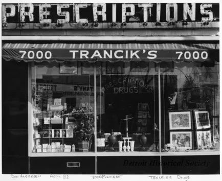 Print, Photographic - 7000 Michigan, Trancik's Drugs