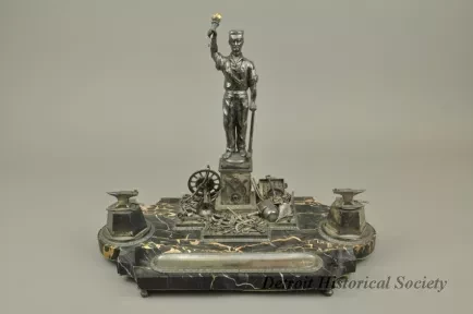 Desk Set - Inkwell
