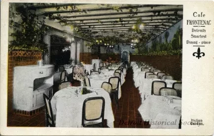Postcard - Cafe Frontenac, Detroit's Smartest Dining-place
Italian Garden.
