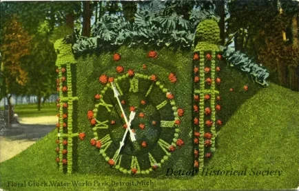 Postcard - Floral Clock, Water Works Park, Detroit, Mich.