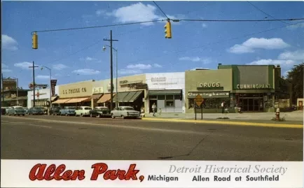 Postcard - Allen Park, Michigan. Allen Road at Southfield