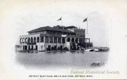 Postcard - Detroit Boat Club, Belle Isle Park, Detroit, Mich.